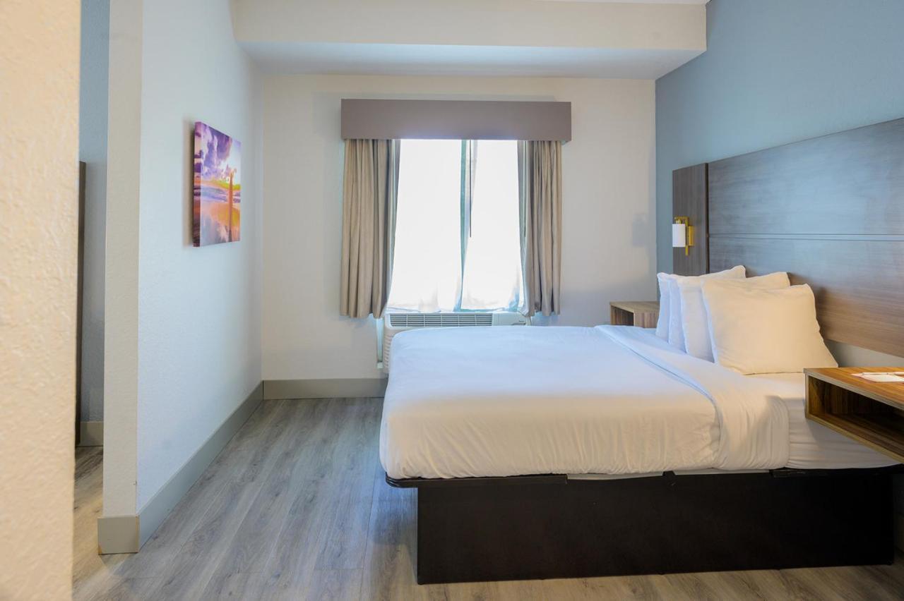 Hawthorn Extended Stay By Wyndham Panama City Beach Upper Grand Lagoon Экстерьер фото