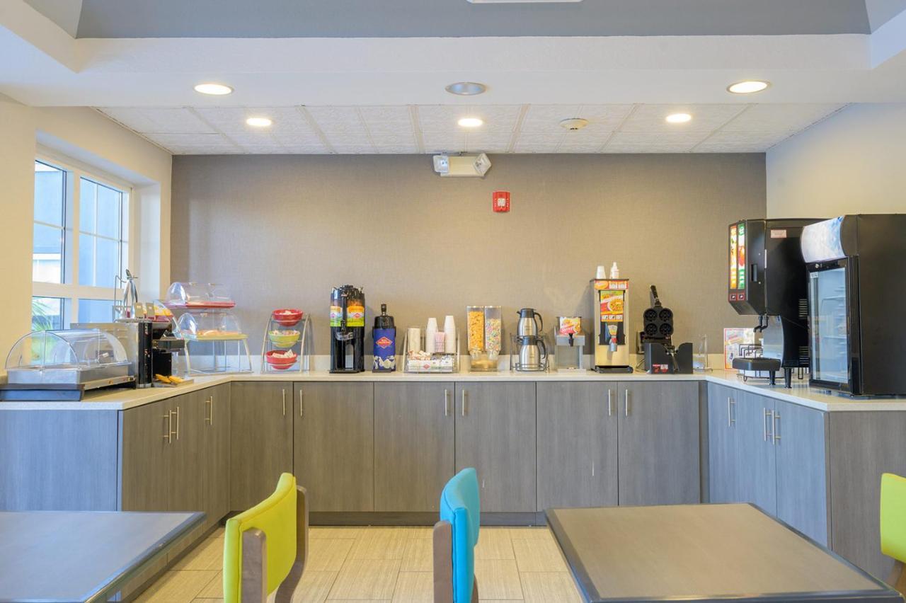 Hawthorn Extended Stay By Wyndham Panama City Beach Upper Grand Lagoon Экстерьер фото